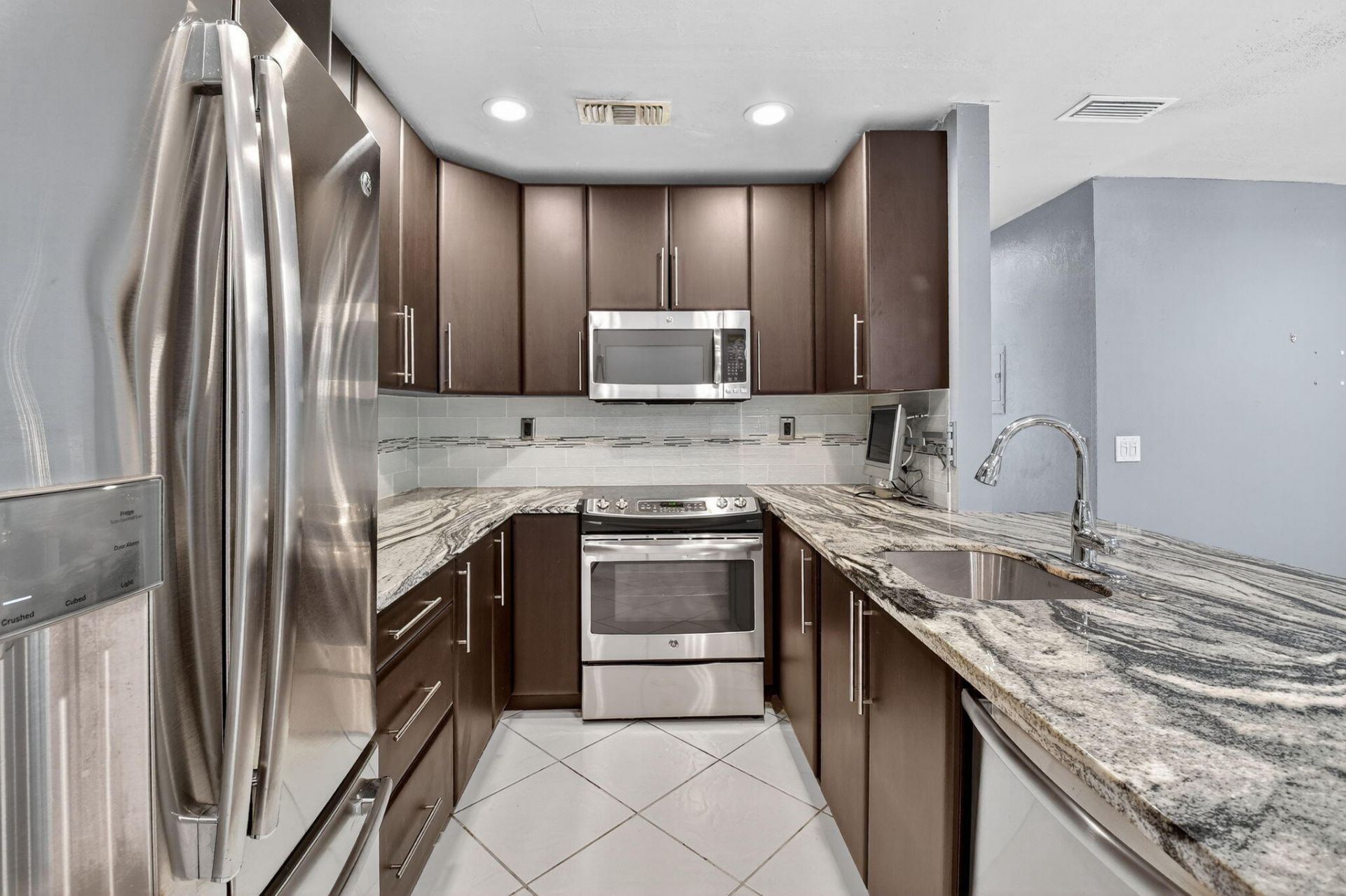 624 Flanders M, Delray Beach, FL 33484 Photo