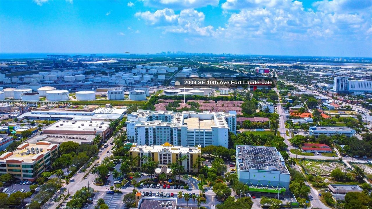 2009 SE 10th Ave, Unit 322, Fort Lauderdale, FL 33316 Photo