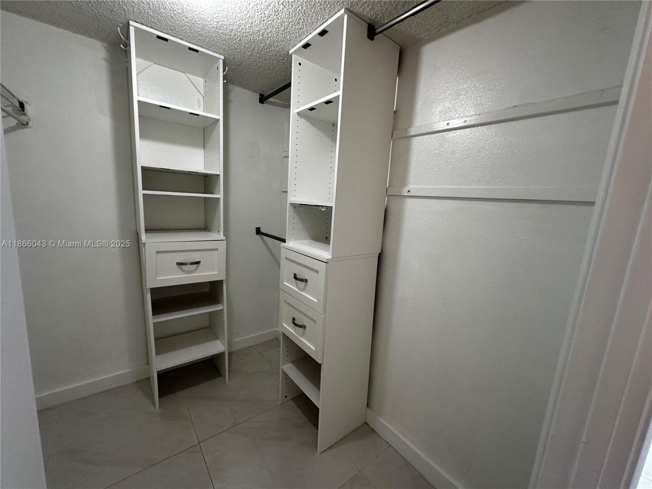 7051 Environ Blvd, Unit 431, Lauderhill, FL 33319 Photo