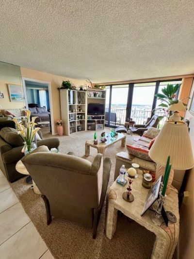 5600 N Flagler Drive, Unit 2701, West Palm Beach, FL 33407 Photo