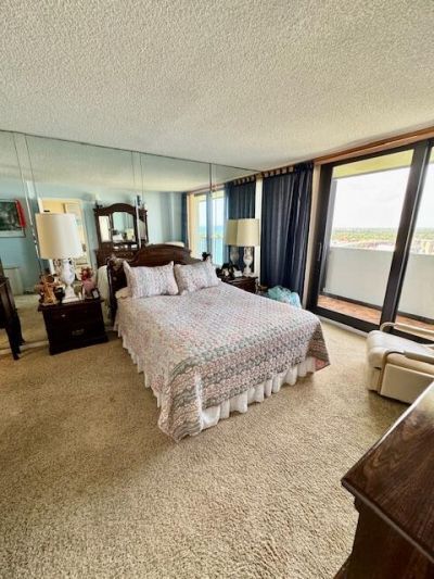 5600 N Flagler Drive, Unit 2701, West Palm Beach, FL 33407 Photo