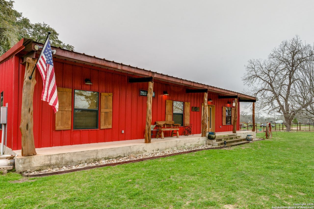 486 County Road 333, Sutherland Springs, TX 78161 Main Photo