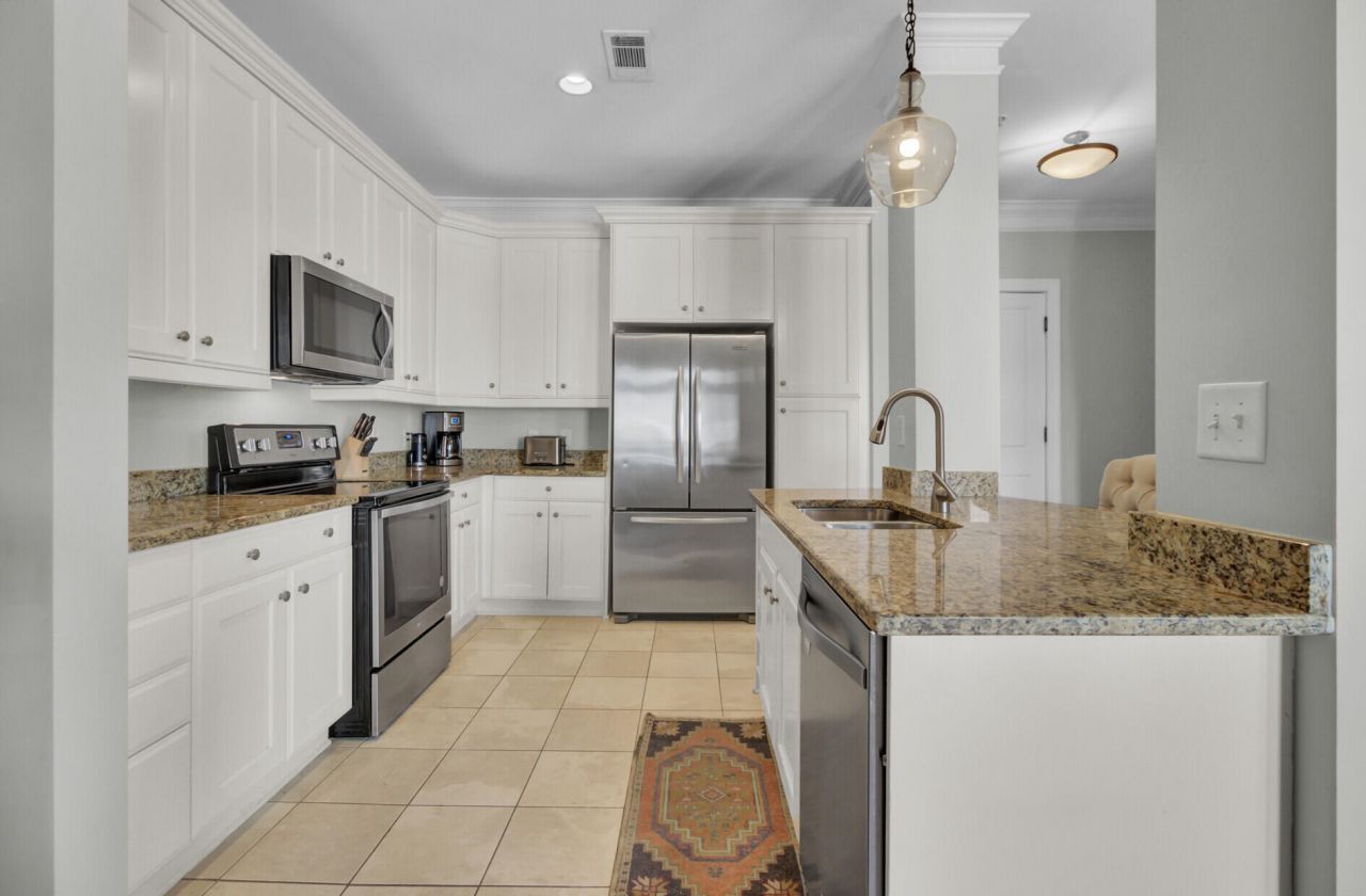 76 Society Street Photo 21