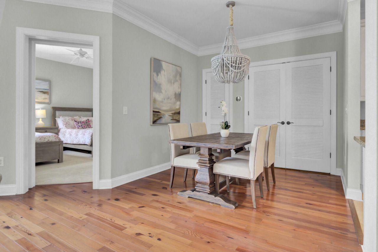 76 Society Street Photo 24