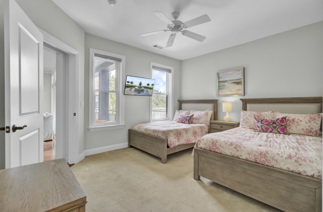 76 Society Street Photo 26