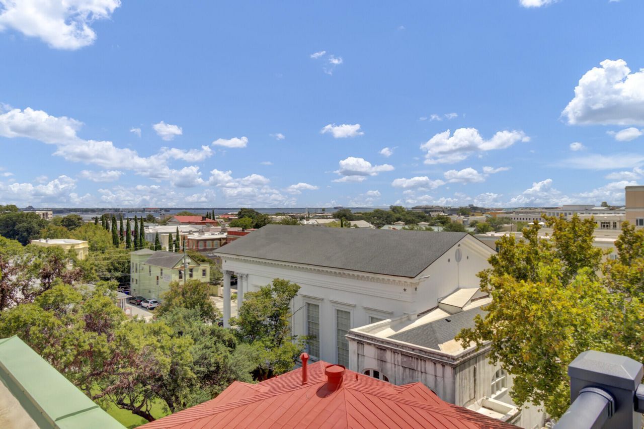 76 Society Street Photo 40