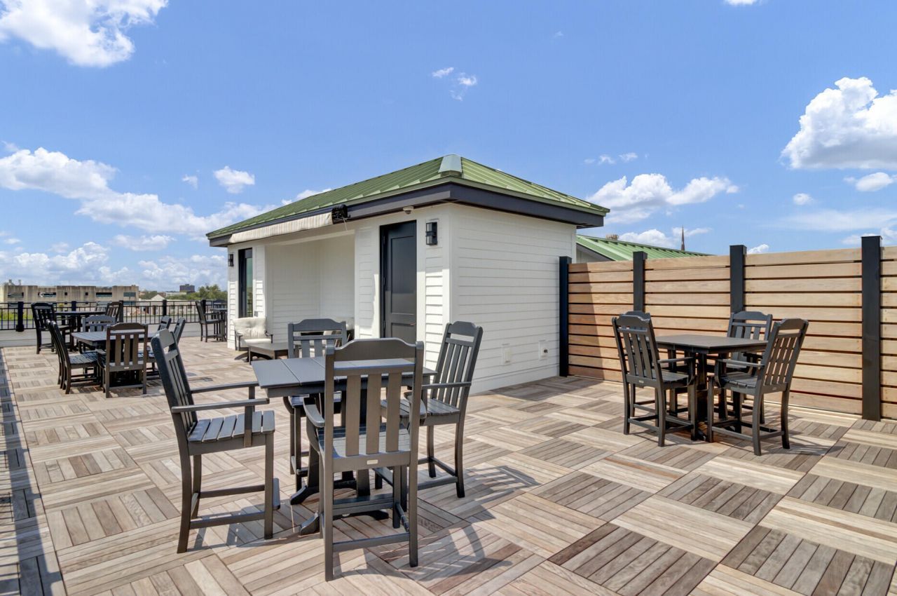 76 Society Street Photo 42