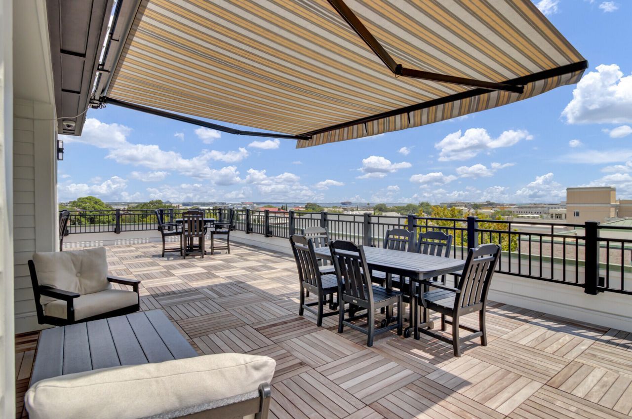 76 Society Street Photo 43