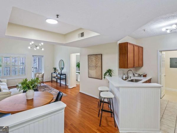 1250 Parkwood Circle SE, Unit 2312, Atlanta, GA 30339