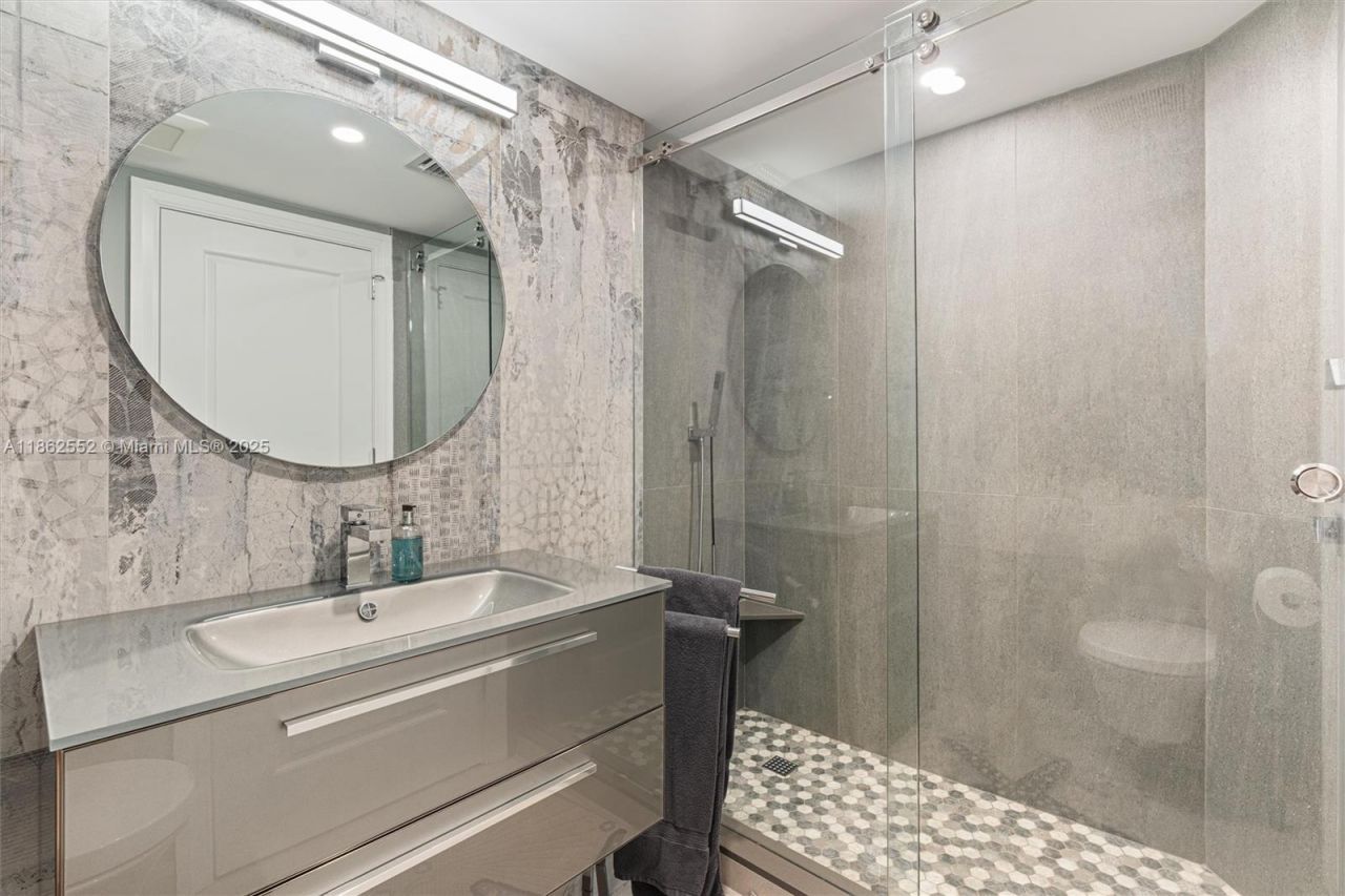 2100 S Ocean Ln, Unit 506, Fort Lauderdale, FL 33316 Photo