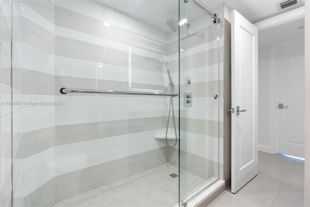 2100 S Ocean Ln, Unit 506, Fort Lauderdale, FL 33316 Photo