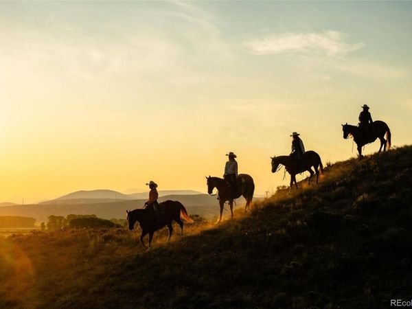 1853 County Road 33, Kremmling, CO 80459