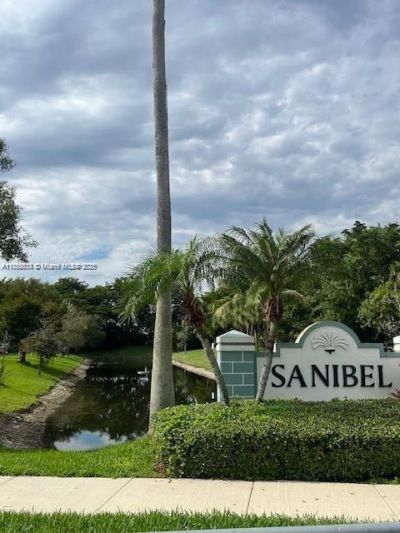 8066 Sanibel Dr, Unit 8066, Tamarac, FL 33321 Photo