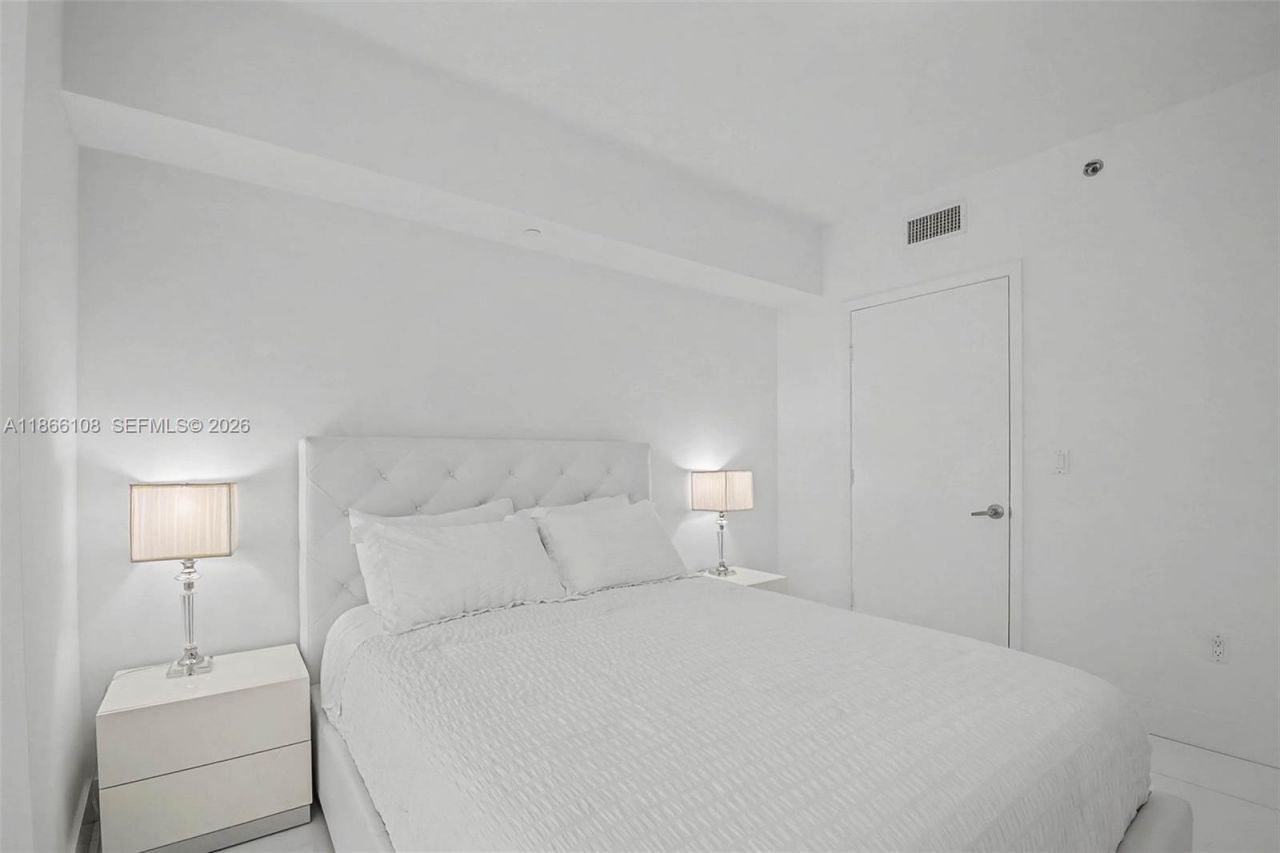 495 Brickell Ave, Unit 3504, Miami, FL 33131 Photo