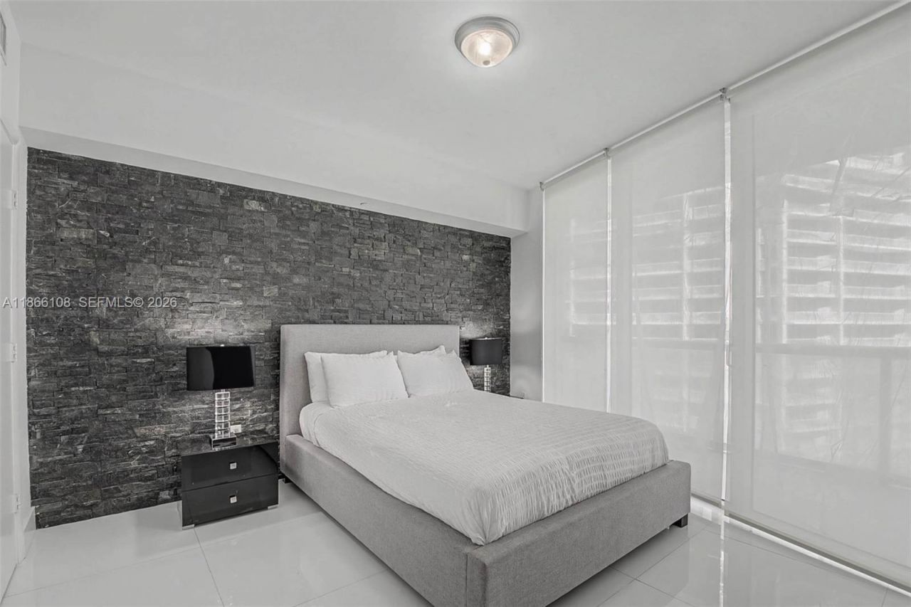 495 Brickell Ave, Unit 3504, Miami, FL 33131 Photo