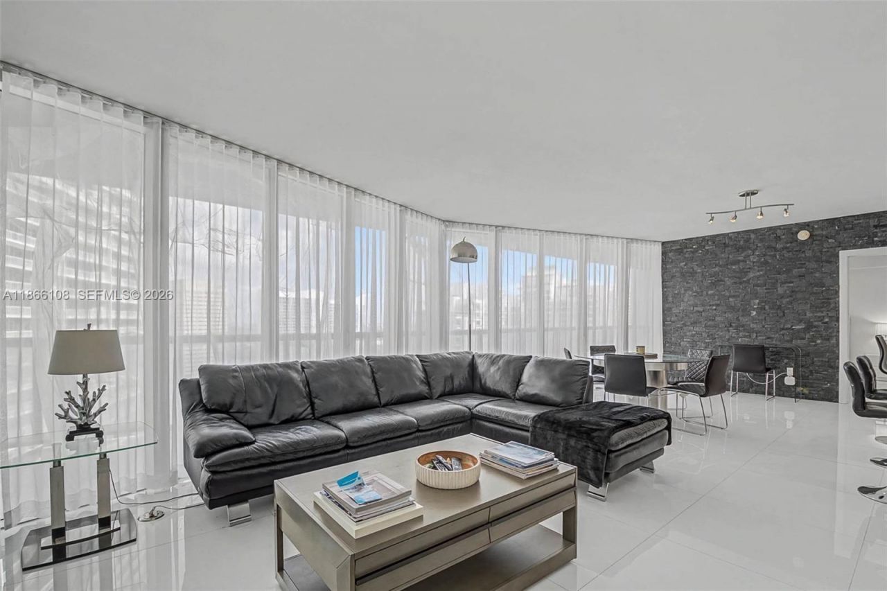 495 Brickell Ave, Unit 3504, Miami, FL 33131 Photo