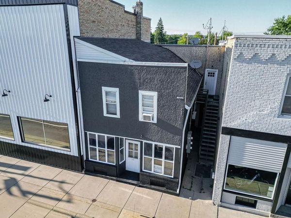 28 Main Street W, Richmond, MN 56368