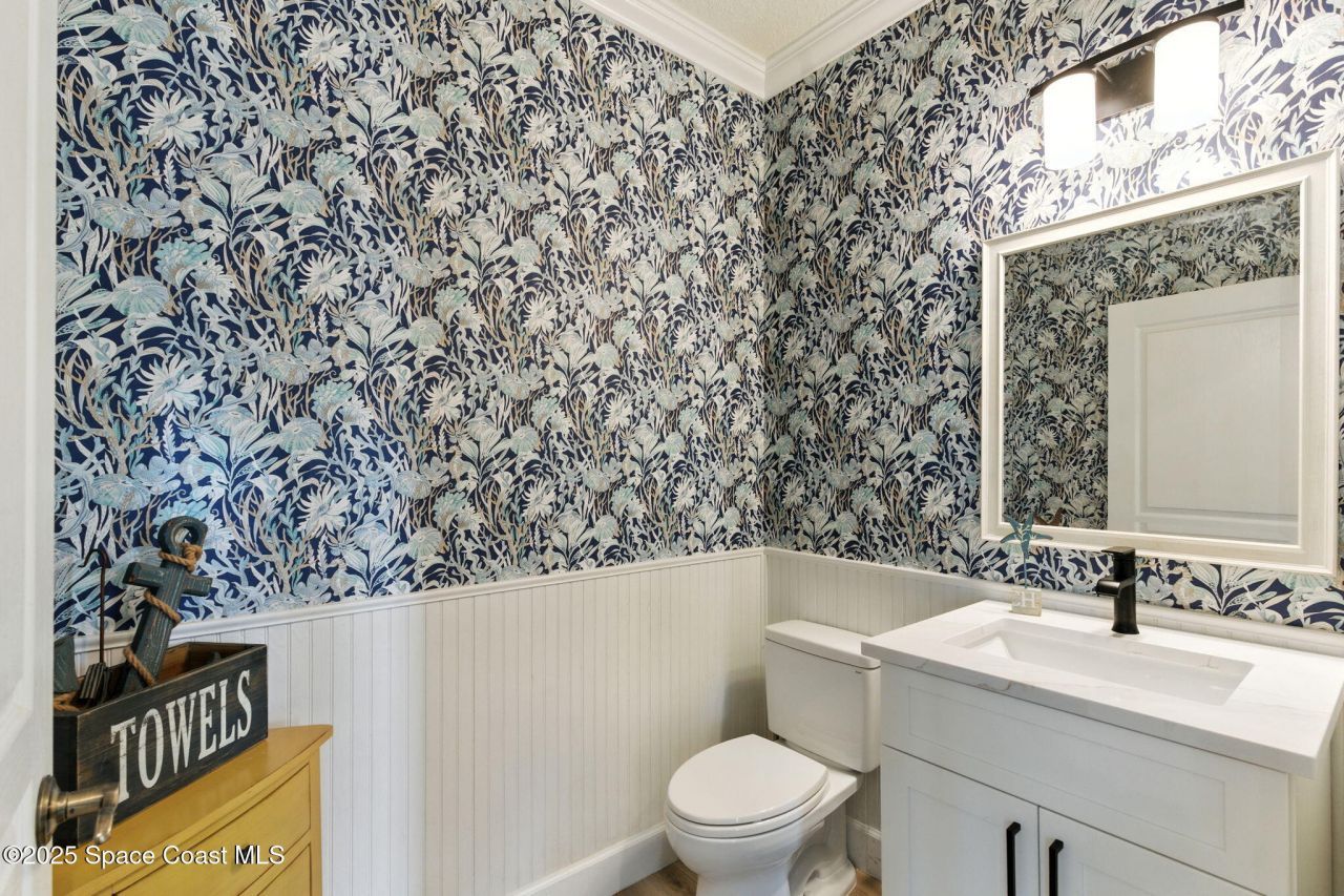 5055 Ocean Beach Boulevard, Cocoa Beach, FL 32931 Photo