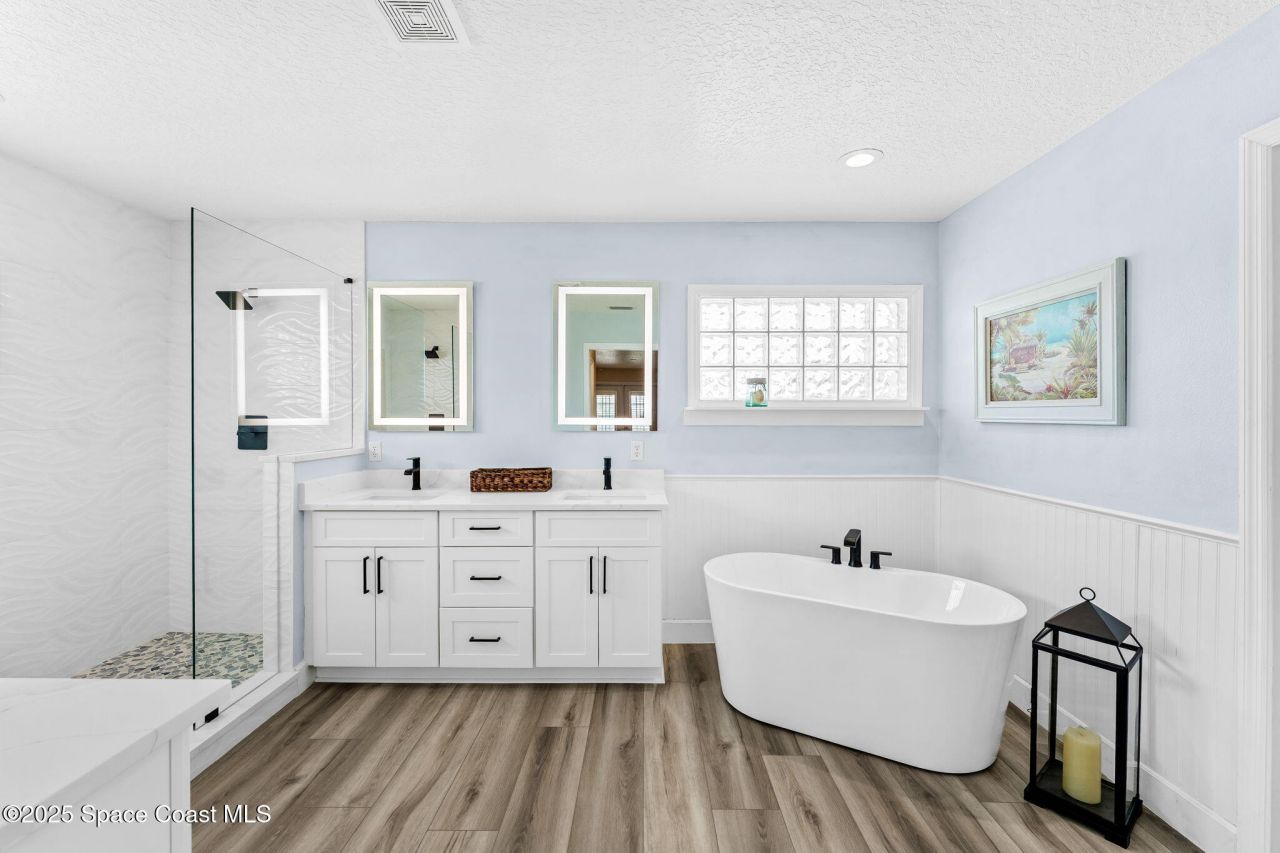 5055 Ocean Beach Boulevard, Cocoa Beach, FL 32931 Photo