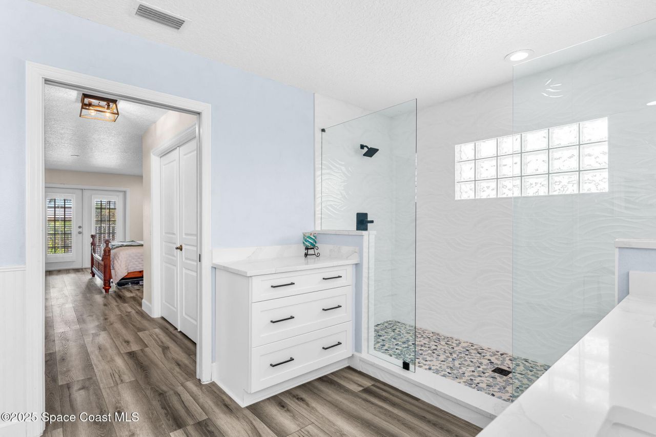 5055 Ocean Beach Boulevard, Cocoa Beach, FL 32931 Photo