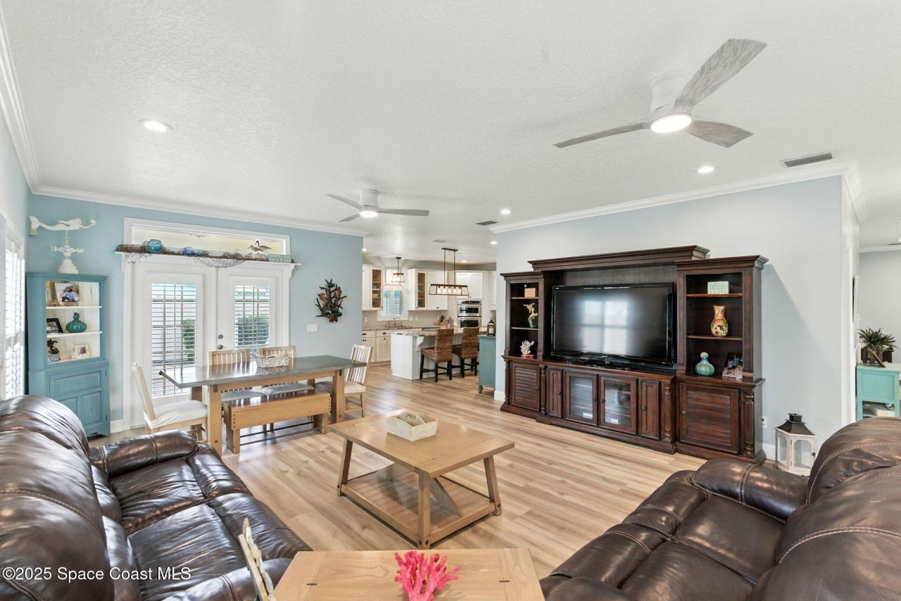 5055 Ocean Beach Boulevard, Cocoa Beach, FL 32931 Photo