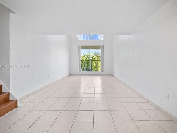 6900 N Kendall Dr, Unit A405, Pinecrest, FL 33156