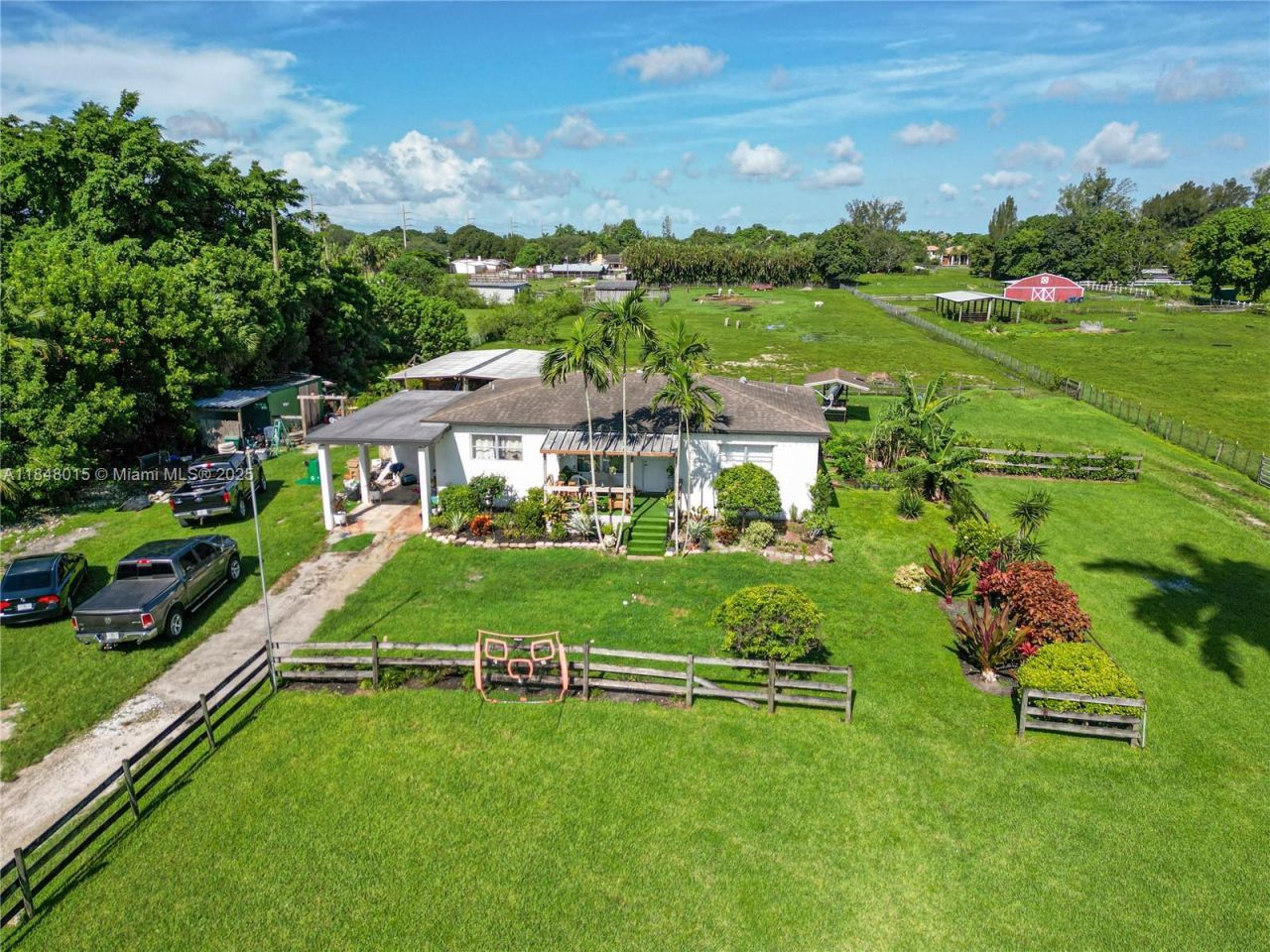 1921 SW 112th Ave, Davie, FL 33325 Photo