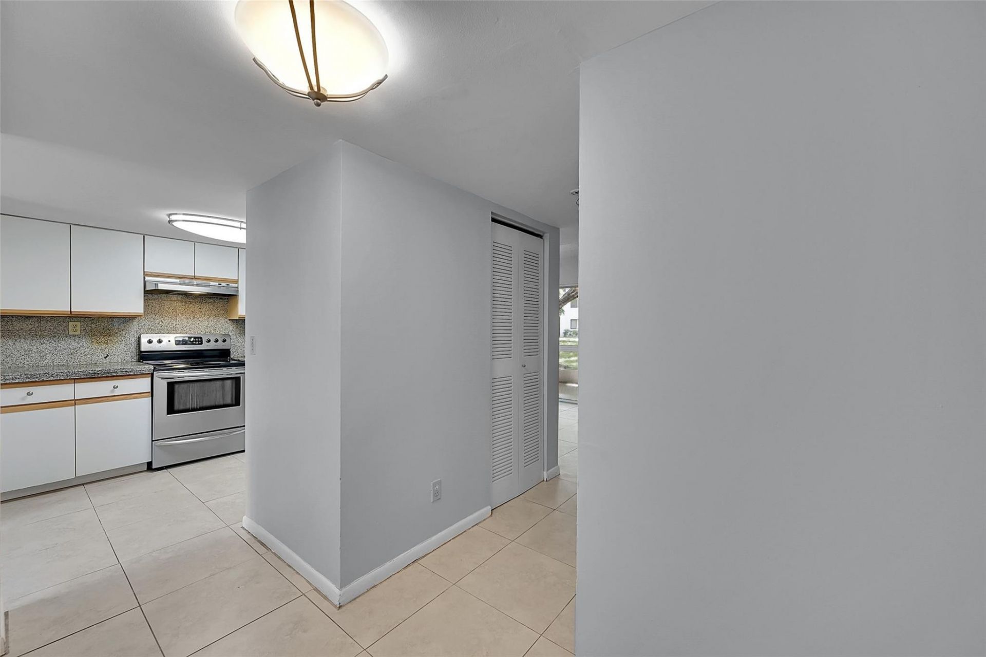 796 NW 91st Terrace, Unit 796, Plantation, FL 33324 Photo