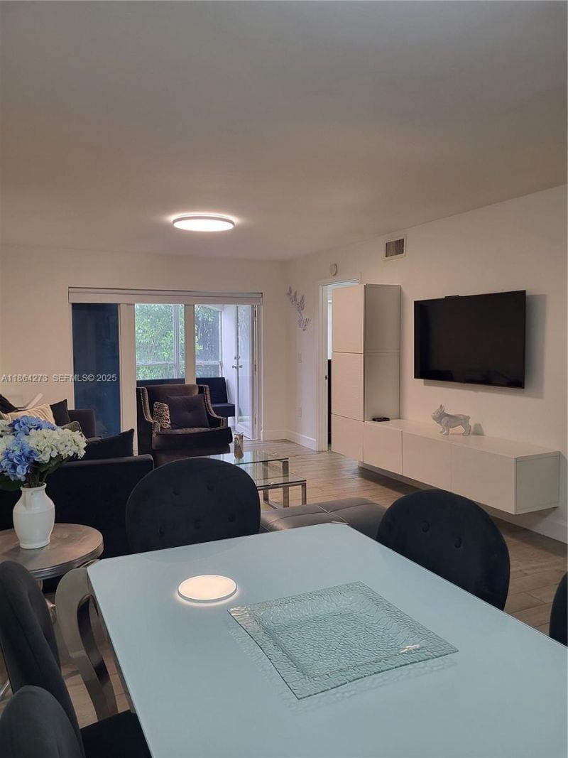 4555 NW 99th Ave, Unit 103, Doral, FL 33178 Photo