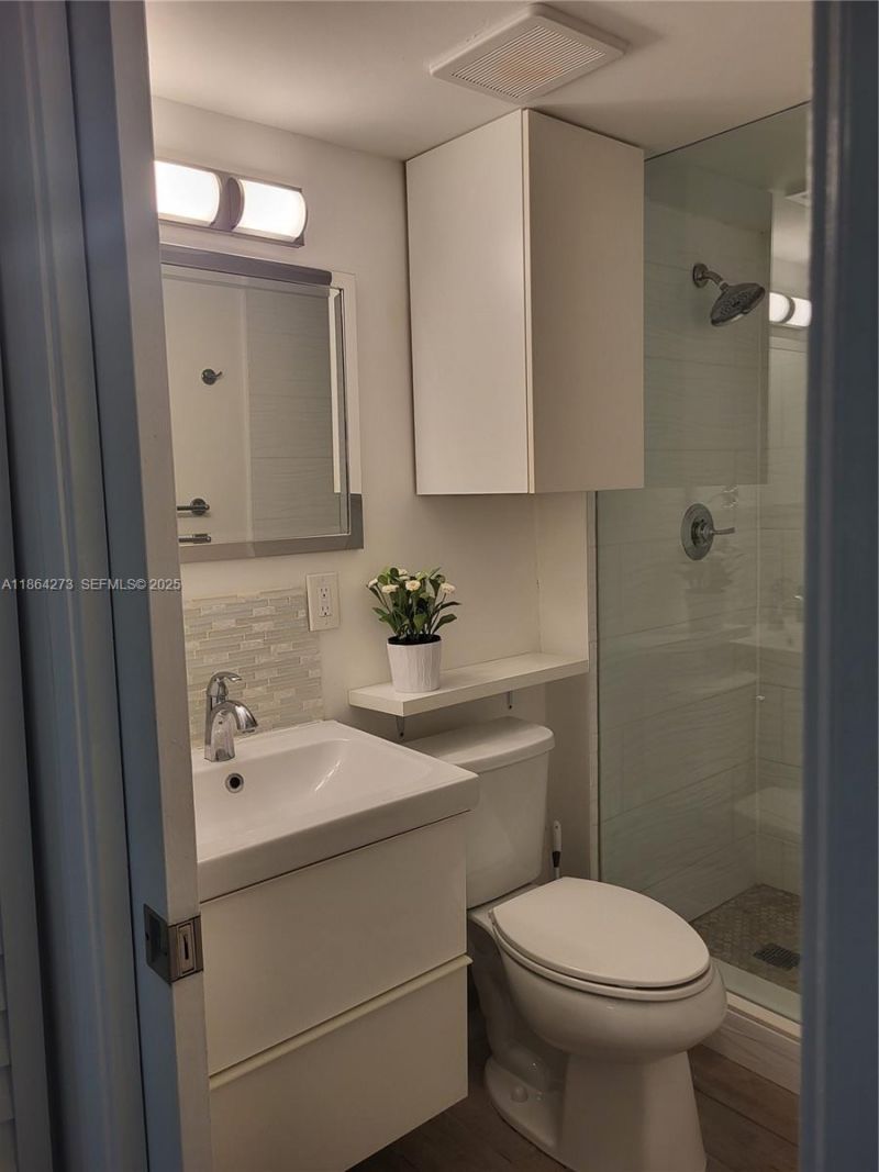 4555 NW 99th Ave, Unit 103, Doral, FL 33178 Photo