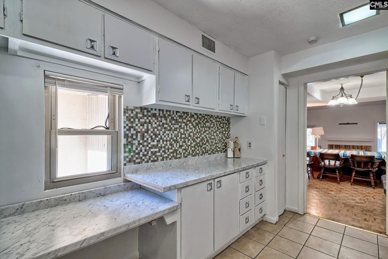 11 Royalgate Drive Photo 14