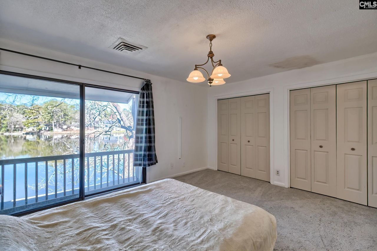 11 Royalgate Drive Photo 23