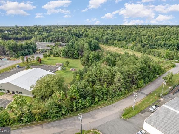 5112 COMMONWEALTH DRIVE, FREDERICKSBURG, VA 22407