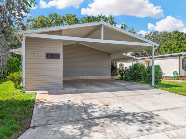 34310 LODGE DRIVE, WESLEY CHAPEL, FL 33543