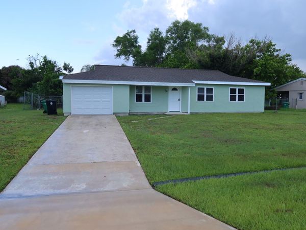 226 SW Kimball Circle, Port St. Lucie, FL 34953