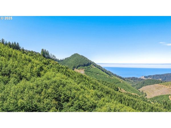 HWY 101, Nehalem, OR 97131