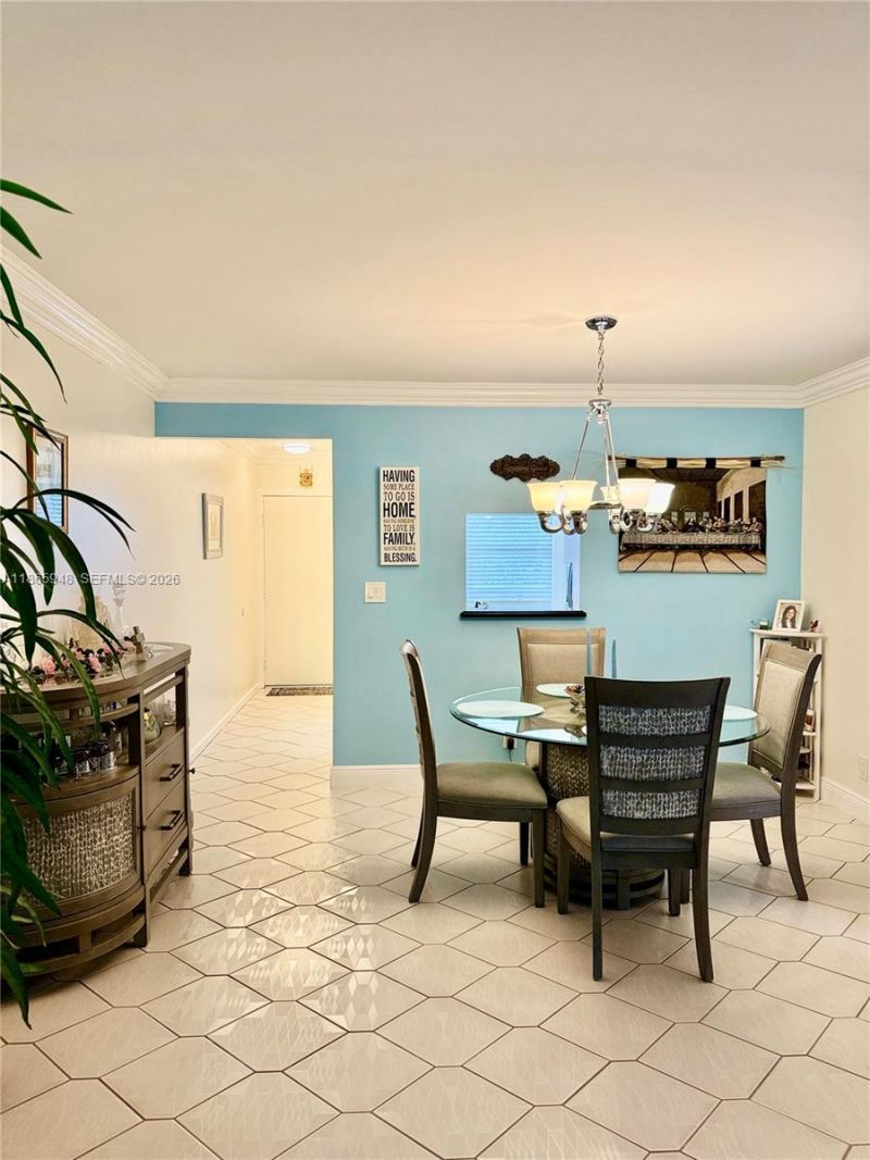 2405 Antigua Cir, Unit M4, Coconut Creek, FL 33066 Photo