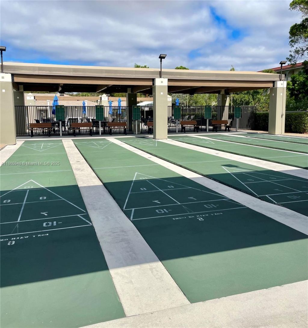 2405 Antigua Cir, Unit M4, Coconut Creek, FL 33066 Photo