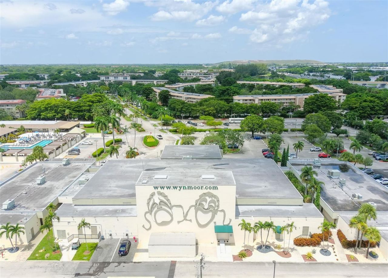2405 Antigua Cir, Unit M4, Coconut Creek, FL 33066 Photo