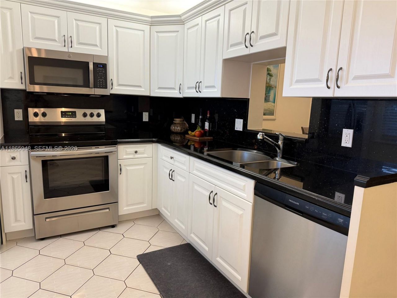 2405 Antigua Cir, Unit M4, Coconut Creek, FL 33066 Photo