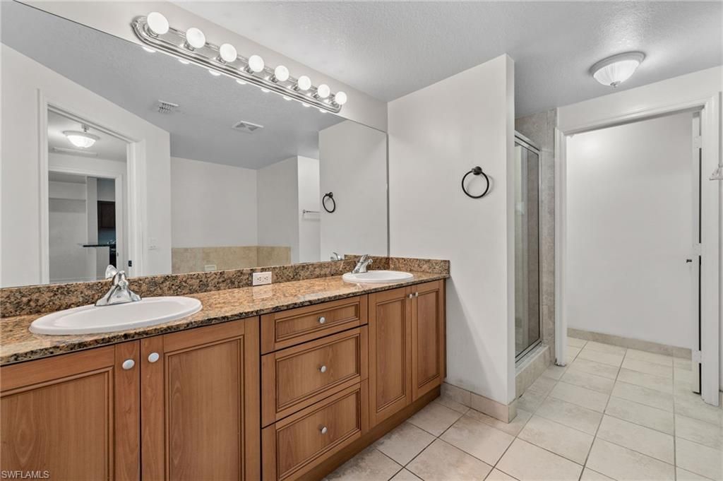 20140 Estero Gardens Cir, Unit 206, Estero, FL 33928 Photo