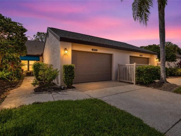 5956 CLUBSIDE DRIVE, Unit 7651, SARASOTA, FL 34243