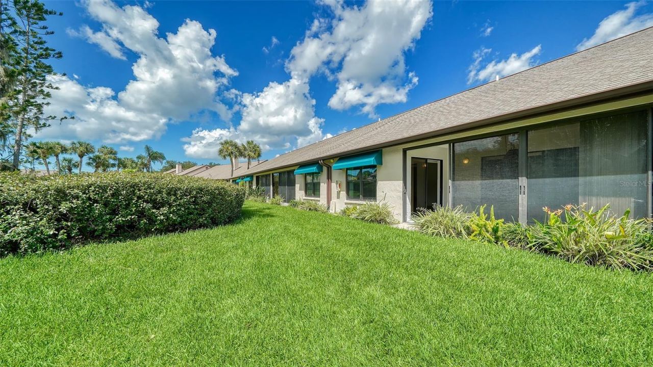5956 Clubside Drive, Unit 7651, Sarasota, FL 34243 Photo