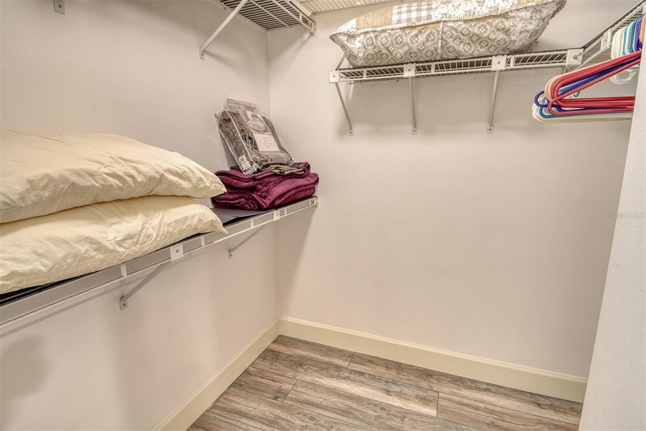 5956 Clubside Drive, Unit 7651, Sarasota, FL 34243 Photo