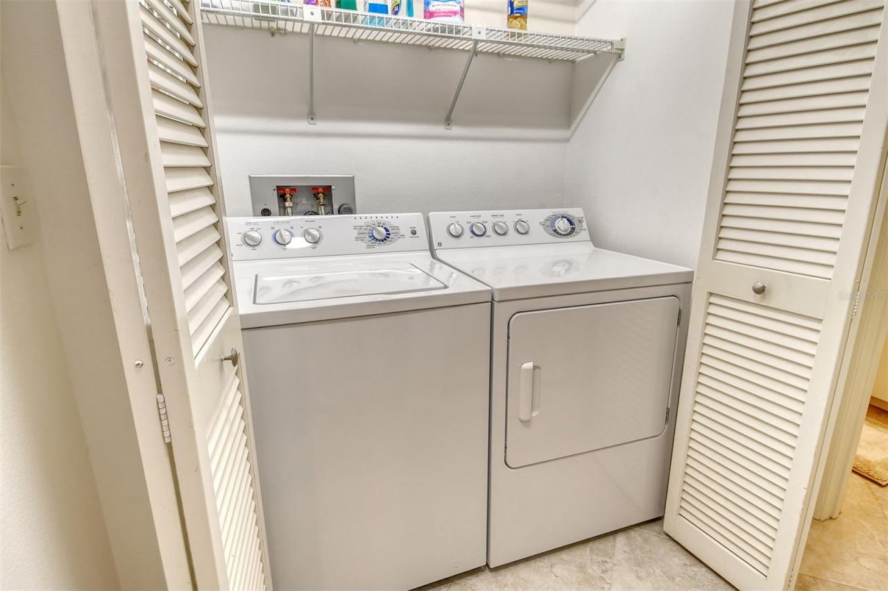 5956 Clubside Drive, Unit 7651, Sarasota, FL 34243 Photo