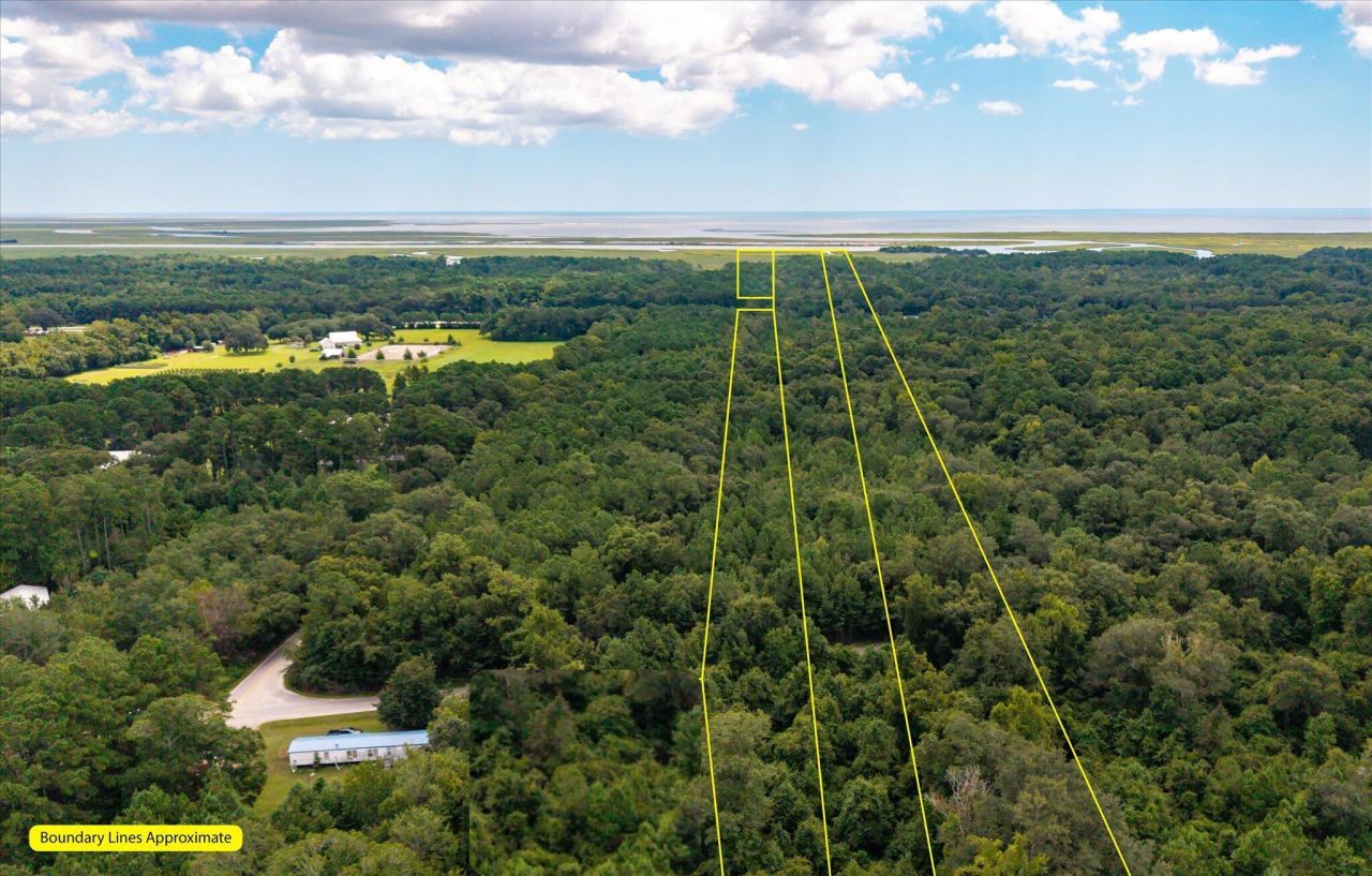 000 N Hwy 17 Photo 16