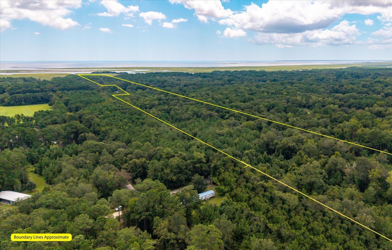 000 N Hwy 17 Photo 22