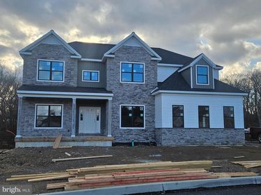 5111 GALLO WAY, HARRISBURG, PA 17112