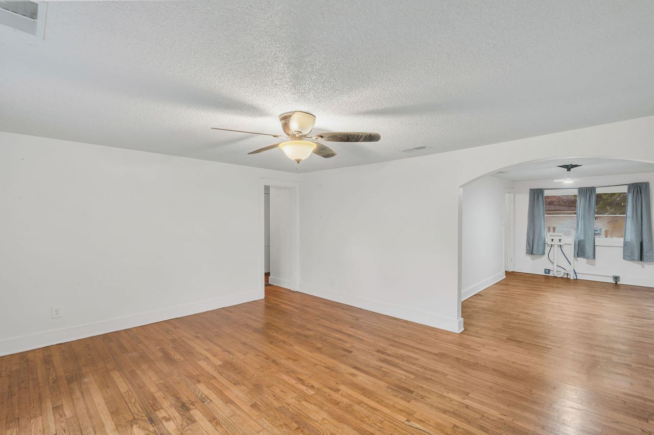 1507 Sumner Avenue Photo 5