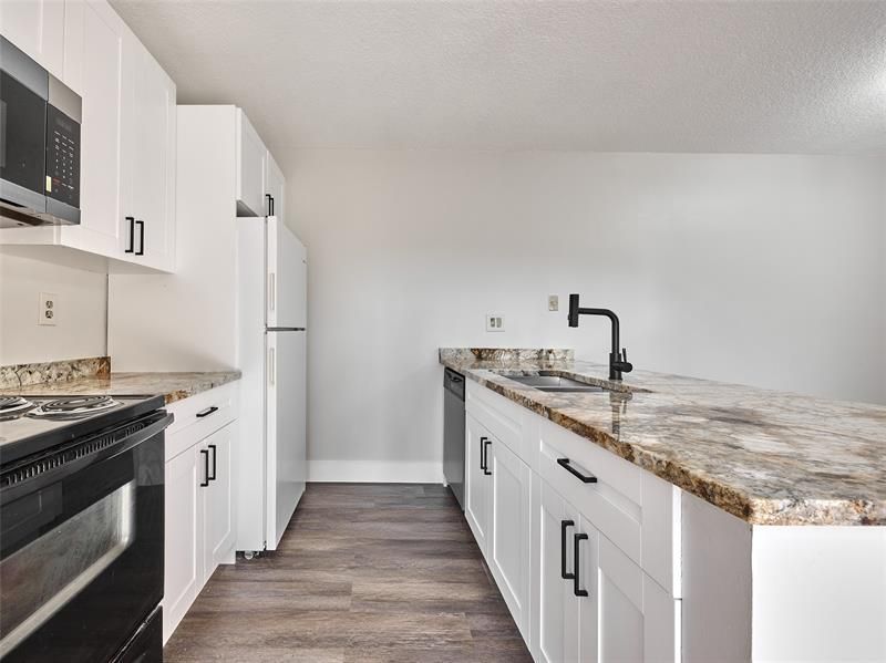 5905 59th Way, West Palm Beach, FL 33409 Photo